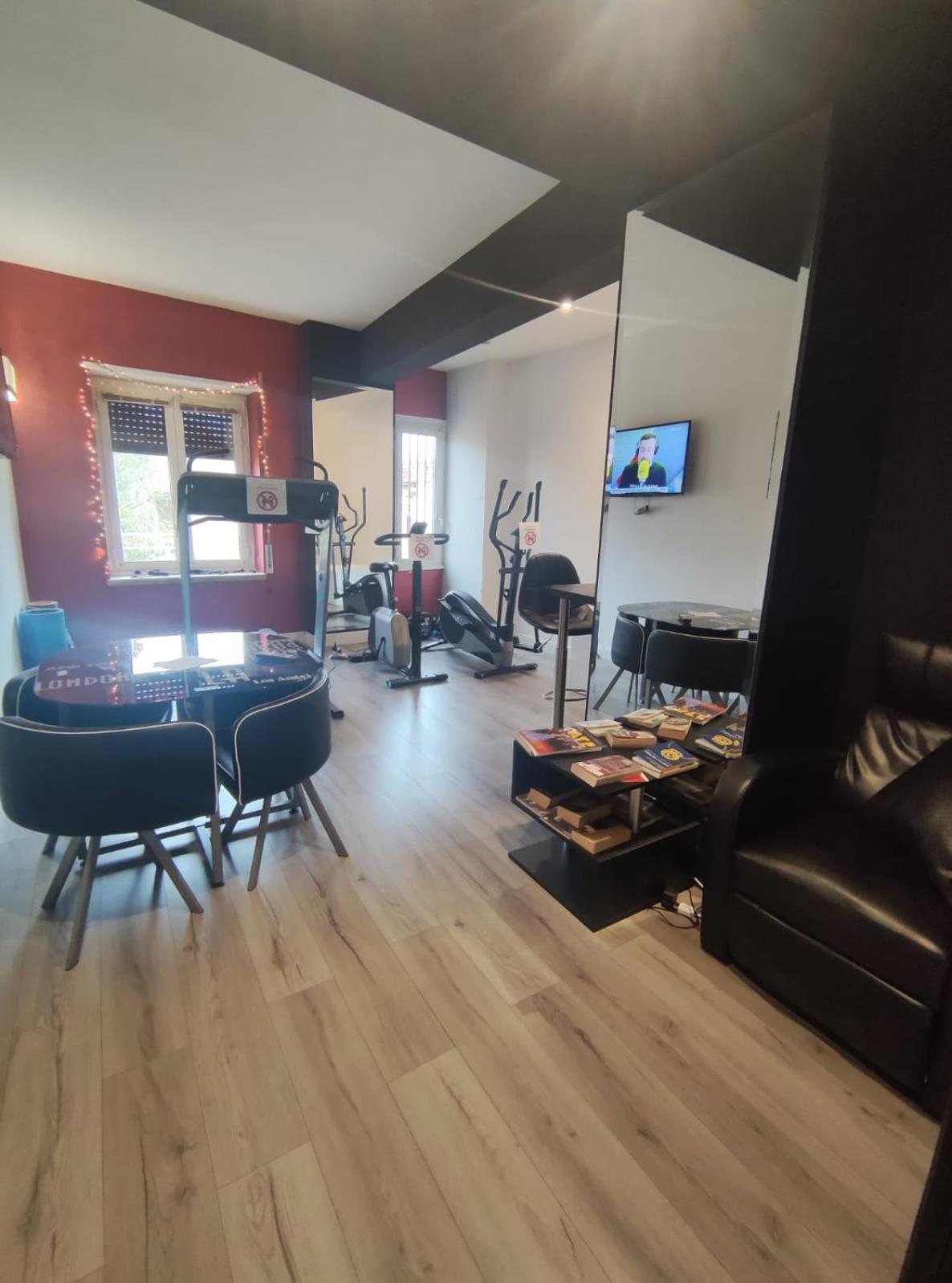Brunelleschi Holidays Hostel Roma Dış mekan fotoğraf